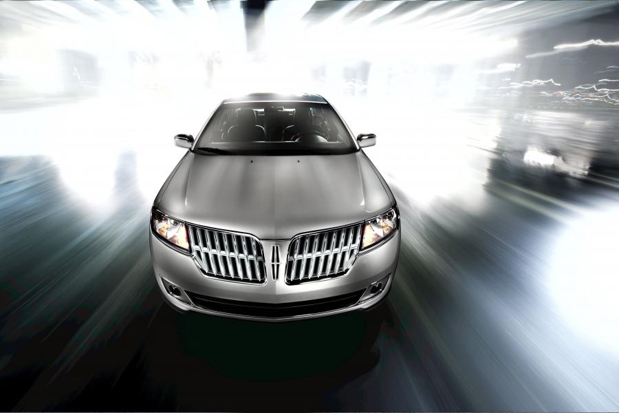 Lincoln MKZ 2011 года  (фото 7 из 7)
